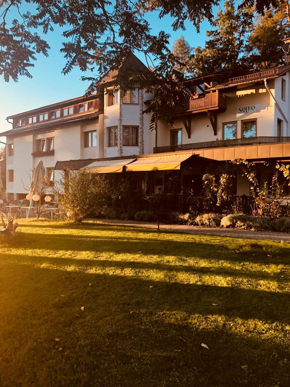 Hotel - Restaurant Soleo Krumpendorf Exterior photo